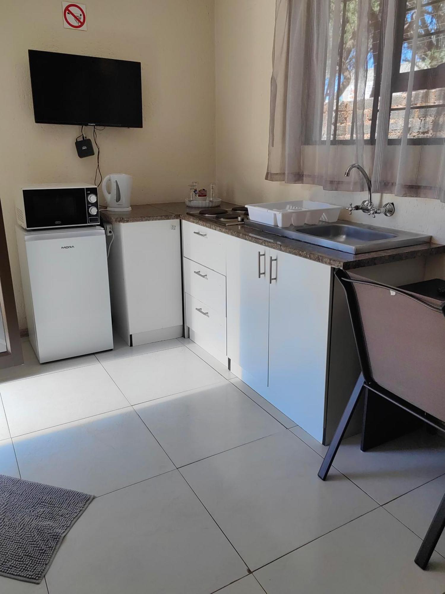 Back Of The Moon Guesthouse Kuruman Buitenkant foto